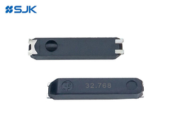 Устойчивый 7M 32.768KHZ SJK SMD 7015 Тюнинг-Форк Кристаллов Серия Грузоподъемность Cl 12.5pF